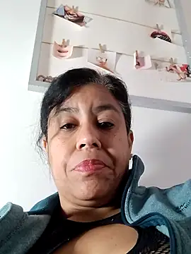 Molly newman6 online show from 03.16.25