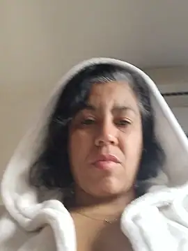 Snapshot of Molly_newman6 chatting on 01.19.26 Molly newman6 online show from 01.19.26