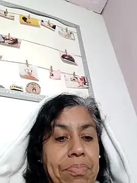 Snapshot of Molly_newman6 chatting on 02.22.26 Molly newman6 online show from 02.22.26