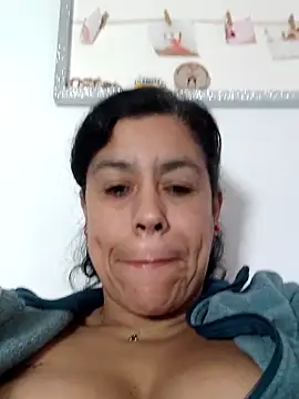 Snapshot of Molly_newman6 chatting on 03.07.26 Molly newman6 online show from 03.07.26