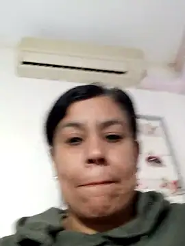 Snapshot of Molly_newman6 chatting on 03.12.26 Molly newman6 online show from 03.12.26