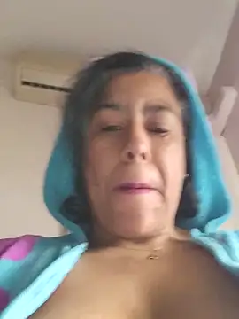 Snapshot of Molly_newman6 chatting on 03.15.26 Molly newman6 online show from 03.15.26