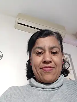 Snapshot of Molly_newman6 chatting on 03.19.26 Molly newman6 online show from 03.19.26