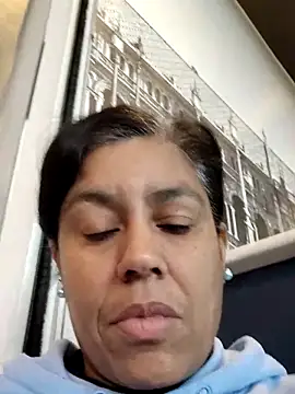 Snapshot of Molly_newman6 chatting on 03.26.26 Molly newman6 online show from 03.26.26