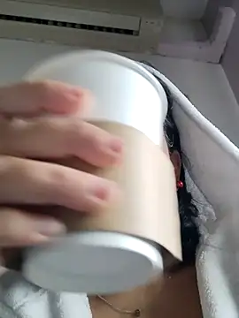 Snapshot of Molly_newman6 chatting on 04.02.26 Molly newman6 online show from 04.02.26