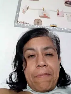 Snapshot of Molly_newman6 chatting on 04.12.26 Molly newman6 online show from 04.12.26