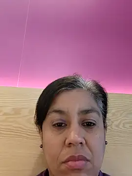 Snapshot of Molly_newman6 chatting on 04.14.26 Molly newman6 online show from 04.14.26