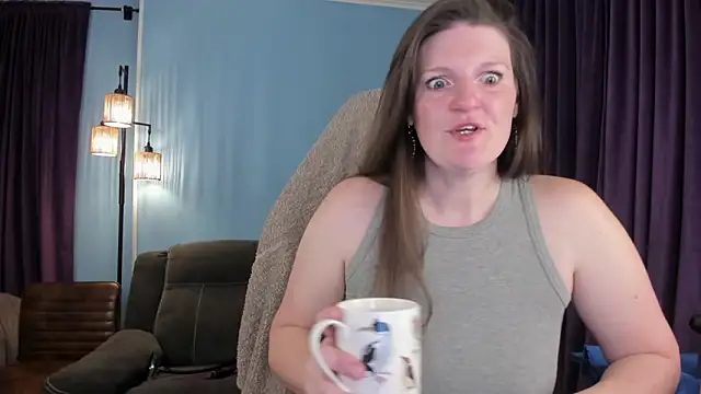 Kelly Carolina online show from 02.02.26