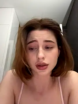 Camilla Railian online show from 09.27.25