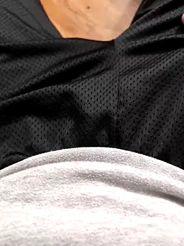 MrandMrsHaze online show from 10.16.25