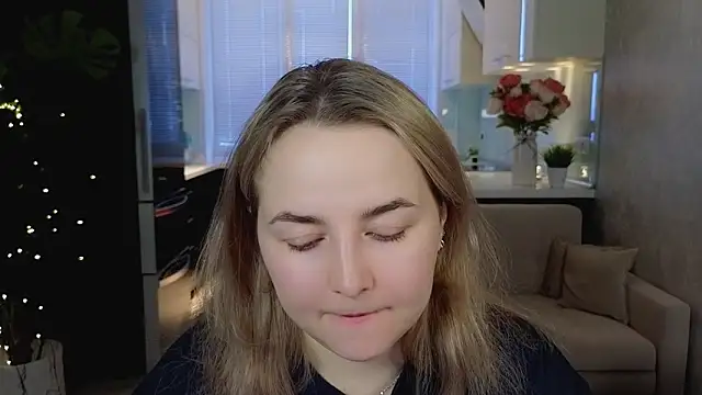 Mira Mermayd online show from 03.15.26