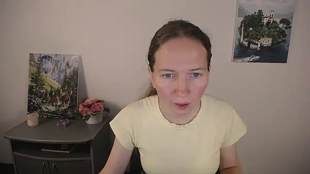 Snapshot of Sexy_MargoX_ chatting on 10.05.25 Sexy MargoX online show from 10.05.25