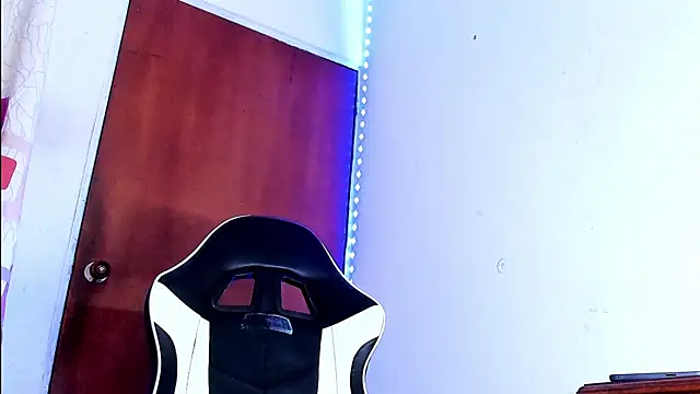 YeremiBrowm online show from 01.14.25