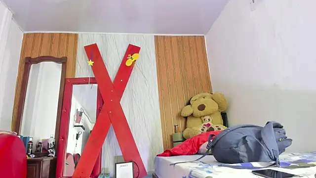 Snapshot of Lunastar02 chatting on 04.12.26 Lunastar02 online show from 04.12.26