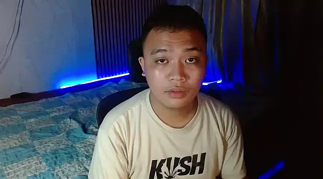 xsweetasian69x online show from 01.13.25