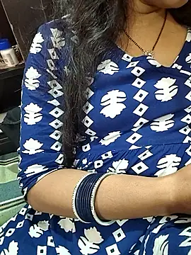 Snapshot of Diya_143 chatting on 03.19.26 Diya 143 online show from 03.19.26