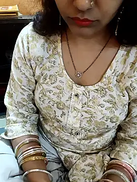 Snapshot of Diya_143 chatting on 03.24.26 Diya 143 online show from 03.24.26