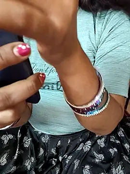 Diya 143 online show from 05.19.26