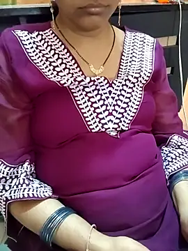 Diya 143 online show from 06.15.26
