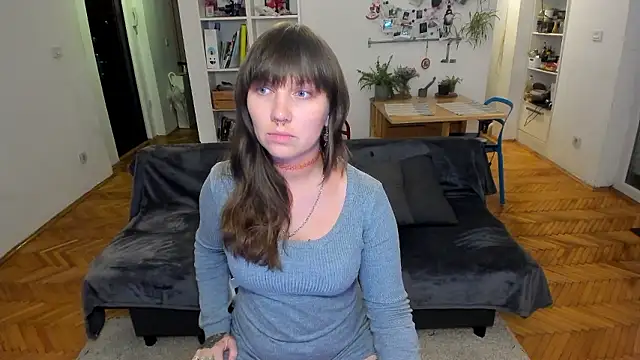 Snapshot of StacyTigerr chatting on 12.01.24 StacyTigerr online show from 12.01.24