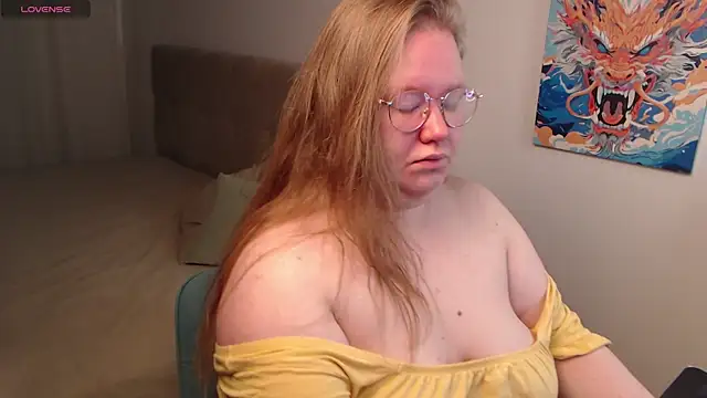 Snapshot of Ann_Muna chatting on 01.11.25 Ann Muna online show from 01.11.25