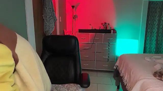 nativepumpkin95 online show from 04.04.26