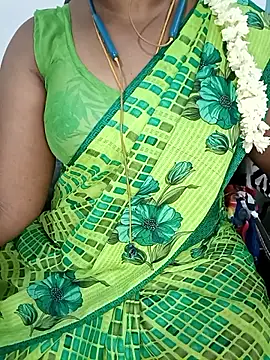 Snapshot of Tamil-hotwife chatting on 06.14.26 Tamil-hotwife online show from 06.14.26