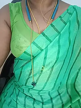 Snapshot of Tamil-hotwife chatting on 06.21.26 Tamil-hotwife online show from 06.21.26