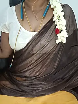 Snapshot of Tamil-hotwife chatting on 06.23.26 Tamil-hotwife online show from 06.23.26