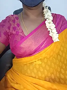 Snapshot of Tamil-hotwife chatting on 07.03.26 Tamil-hotwife online show from 07.03.26
