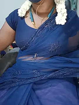 Snapshot of Tamil-hotwife chatting on 07.10.26 Tamil-hotwife online show from 07.10.26