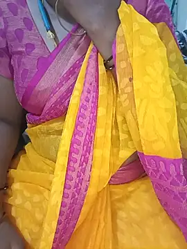 Snapshot of Tamil-hotwife chatting on 07.25.26 Tamil-hotwife online show from 07.25.26