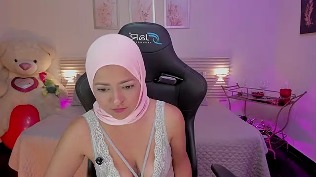 Snapshot of New_Arab_Kingdom chatting on 05.03.26 New Arab Kingdom online show from 05.03.26
