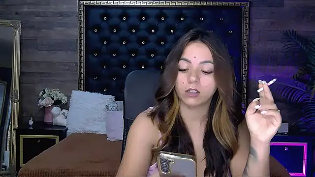 PlayfulElla online show from 10.31.25