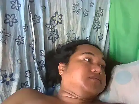 Snapshot of bettina_love chatting on 04.17.26 bettina love online show from 04.17.26