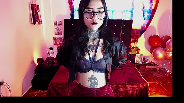 Snapshot of Ardat_Lili69 chatting on 06.05.26 Ardat Lili69 online show from 06.05.26