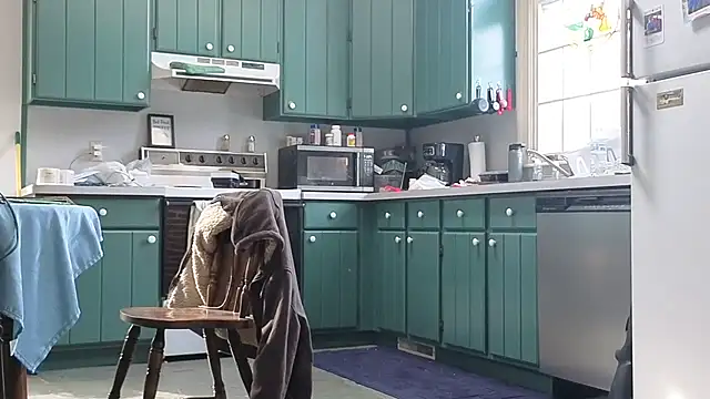 Snapshot of CDforU chatting on 02.26.26 CDforU online show from 02.26.26