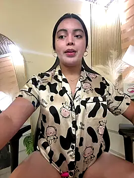 HotstuffCherrySummer online show from 10.08.25