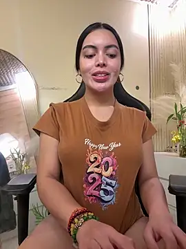 HotstuffCherrySummer online show from 03.20.26