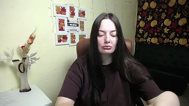 MilanaPrice online show from 11.22.25