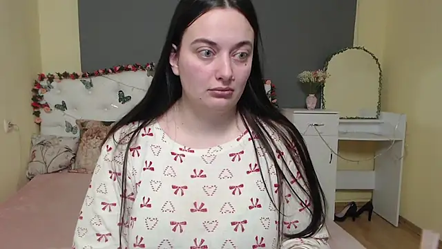 MilanaPrice online show from 02.20.26