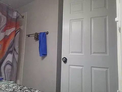 Snapshot of PartyAnimalfreak chatting on 09.25.25 PartyAnimalfreak online show from 09.25.25