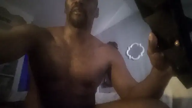 Snapshot of PartyAnimalfreak chatting on 10.08.25 PartyAnimalfreak online show from 10.08.25