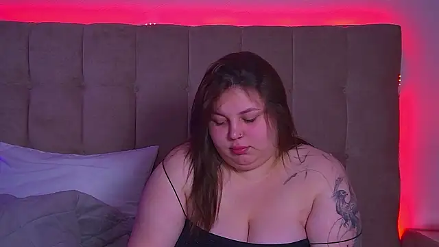 LillianKim online show from 02.07.25