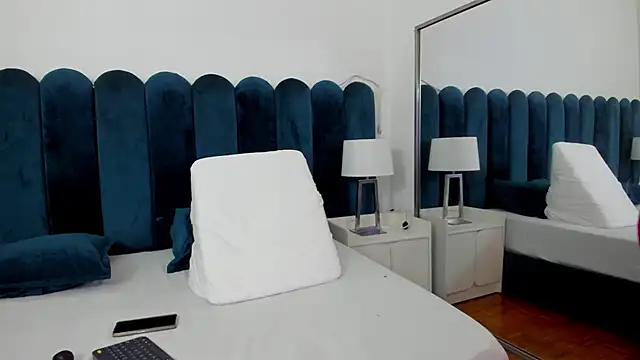 marianaaguii online show from 01.18.26