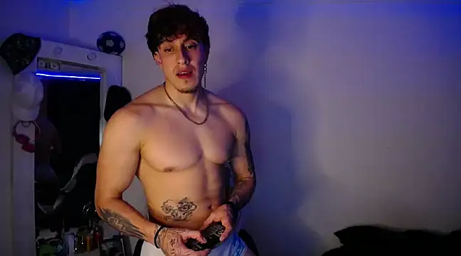 strongboy  online show from 12.29.24