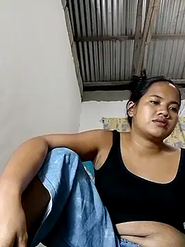 Sexiest quen online show from 12.22.24