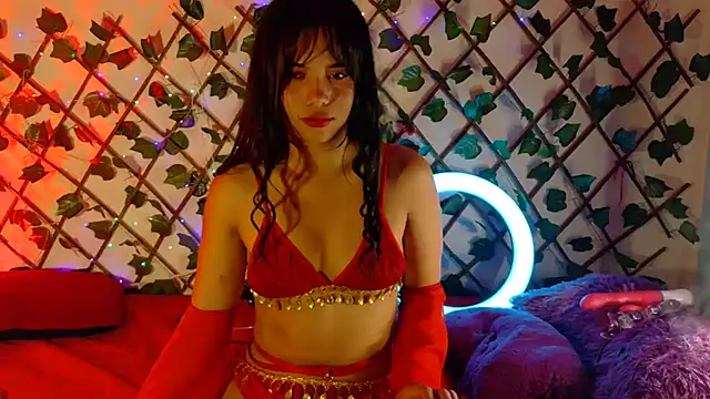 Snapshot of -Camila_ chatting on 02.14.25 -Camila  online show from 02.14.25