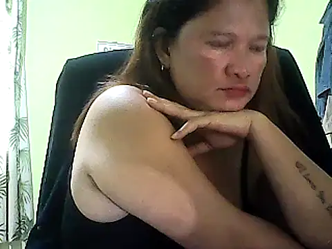 hott scarlett online show from 01.04.25