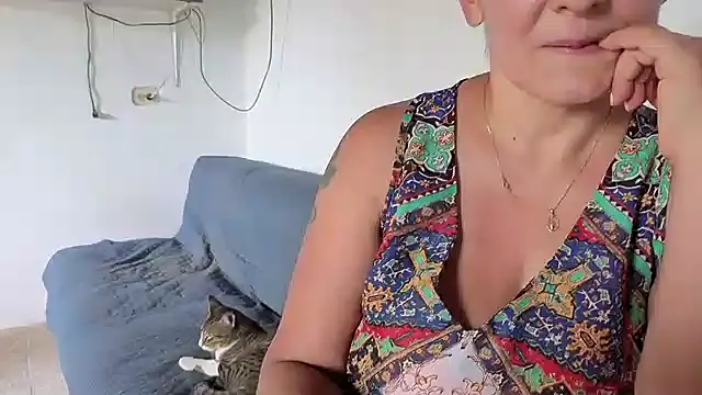maya hottt online show from 07.11.26
